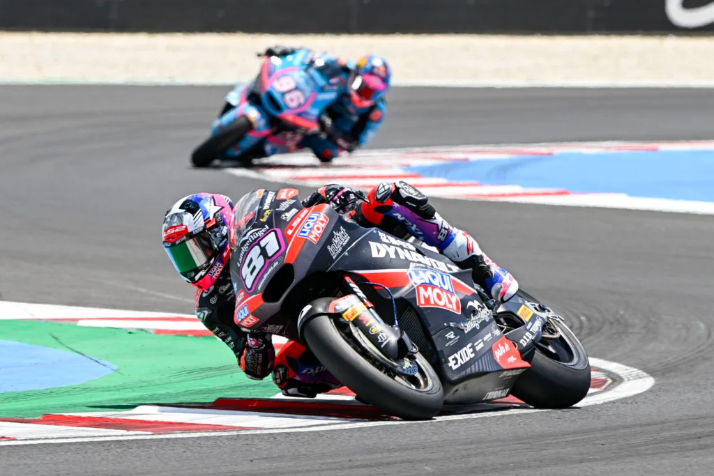 Triumph reveals new Moto2 race engine for 2027: a new era for the Grand Prix middleweight class