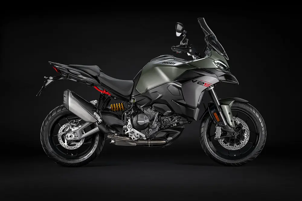 Ducati Multistrada V2 in black paint