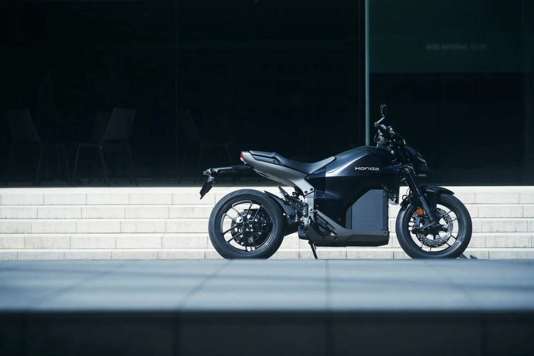 Honda WN7 Electric Motorcycle Wins Gold at iF Design Award 2026: What the Concept Tells Us About Honda’s EV Direction - zdjęcie 3