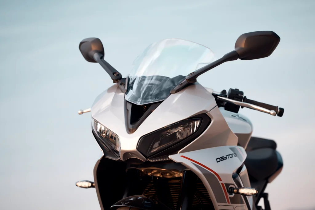 Triumph Daytona 660 after updates: sharper, more sporty, and refined for 2026 - photo 3
