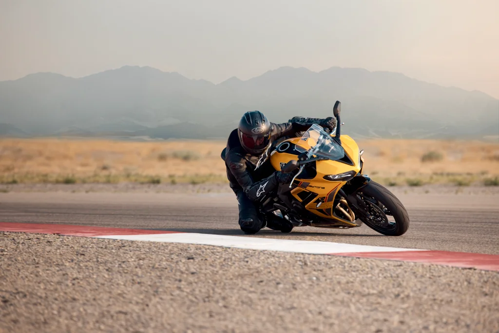 Triumph Daytona 660 after updates: sharper, more sporty, and refined for 2026 - photo 2