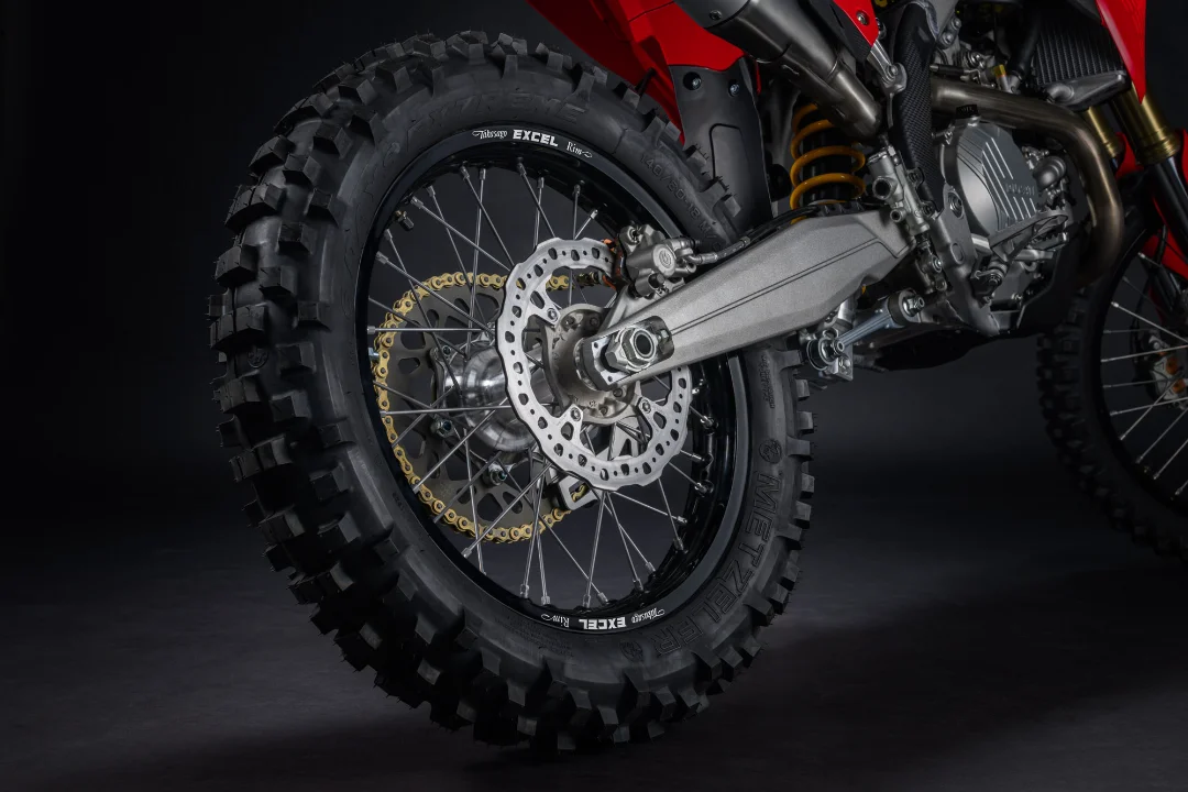 Desmo450 EDS 10