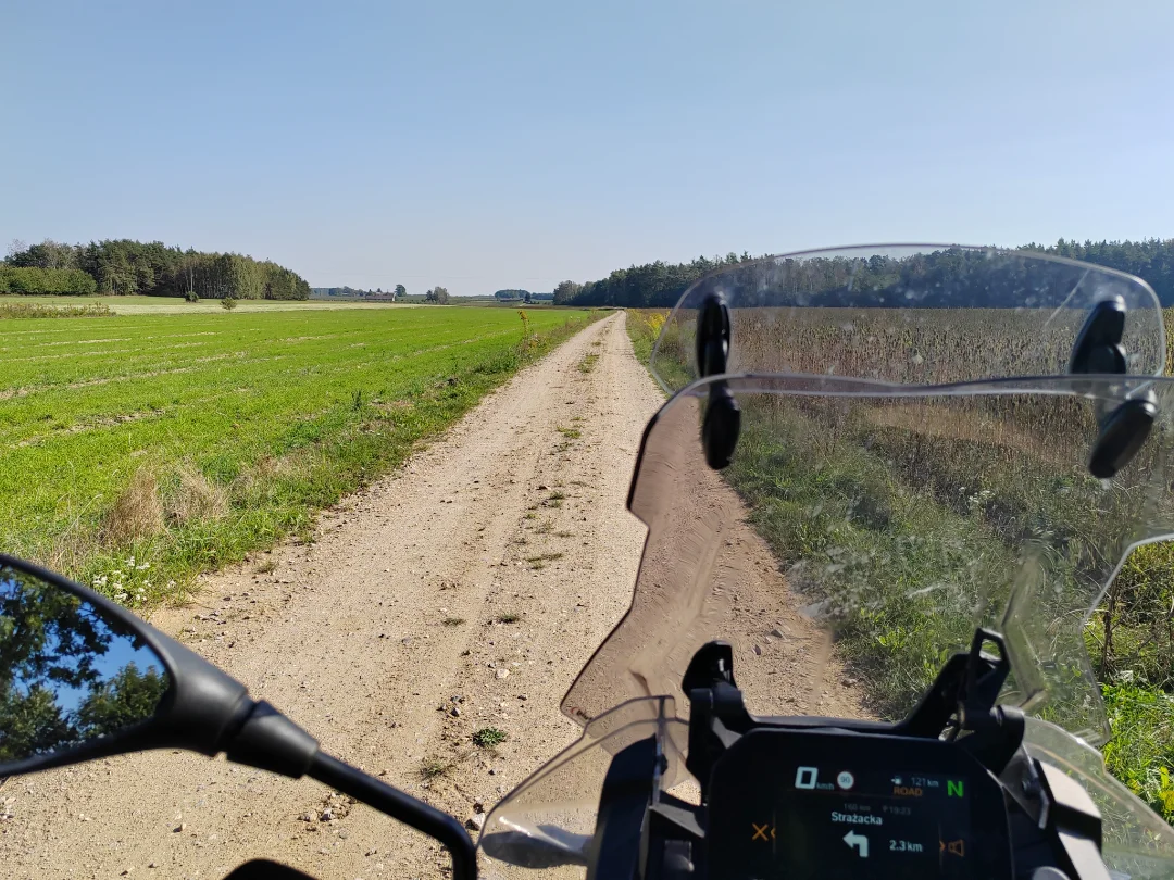 offroad road with bmw motorrad f 850 gs