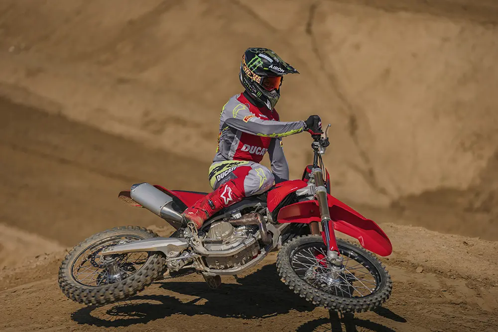 Ducati Desmo450 MX - desmodromic revolution in the world of motocross