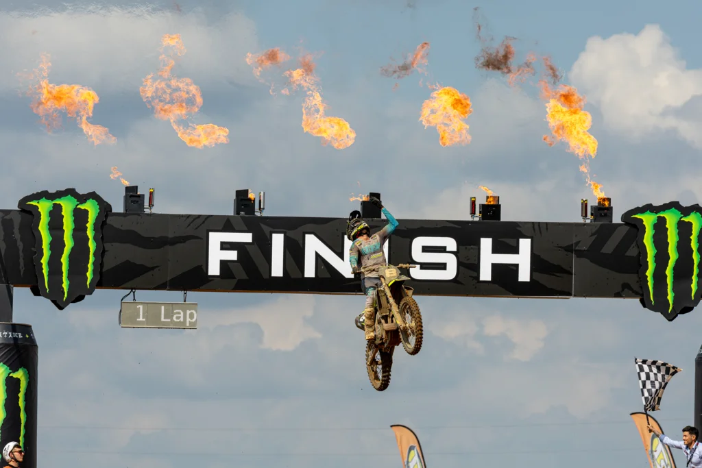 Triumph’s Camden McLellan Takes First MX2 Grand Prix Win on TF 250-X: What It Means for the Brand’s Motocross Push - zdjęcie 4