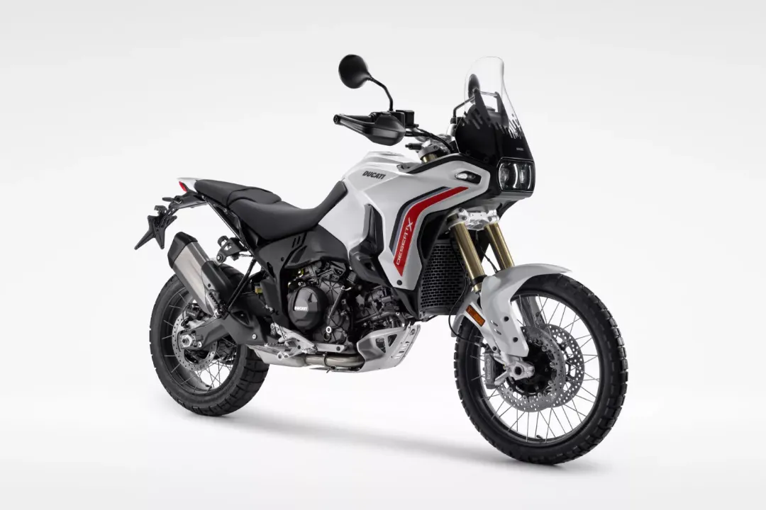 New Heart: 890cc V2 Engine with IVT