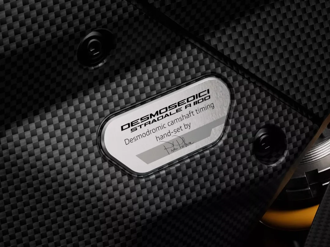 Ducati Superleggera V4 “Centenario”: Ducati Unveils Its Most Extreme Road‑Legal Motorcycle Ever - zdjęcie 1